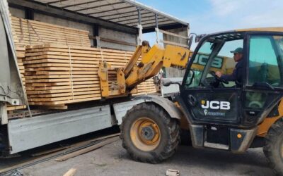 До Білозерської громади доставили будівельну деревину