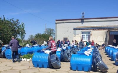 Жителі Петрівки отримали матеріали для крапельного зрошення