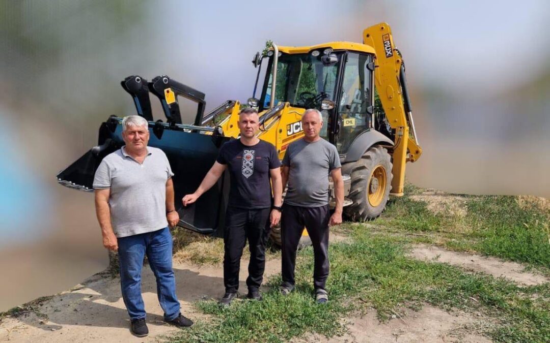 Комунальний автопарк Бериславської громади поповнився новою спецтехнікою
