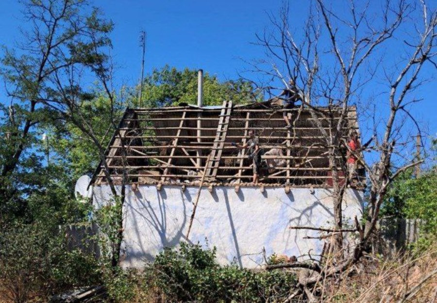 Благодійники продовжують відновлювати домівки жителів Калинівської громади