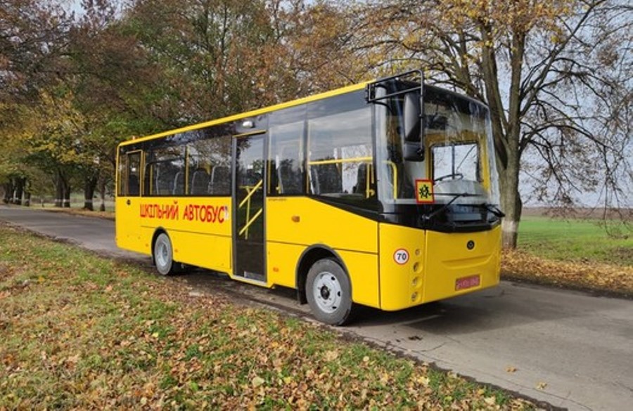 Херсонщина планує закупити 8 шкільних автобусів