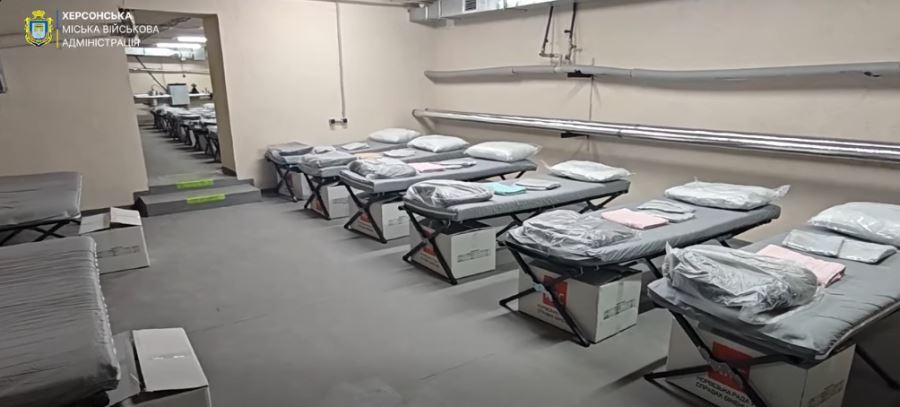 У Херсонській громаді відремонтували ще два найпростіших укриття