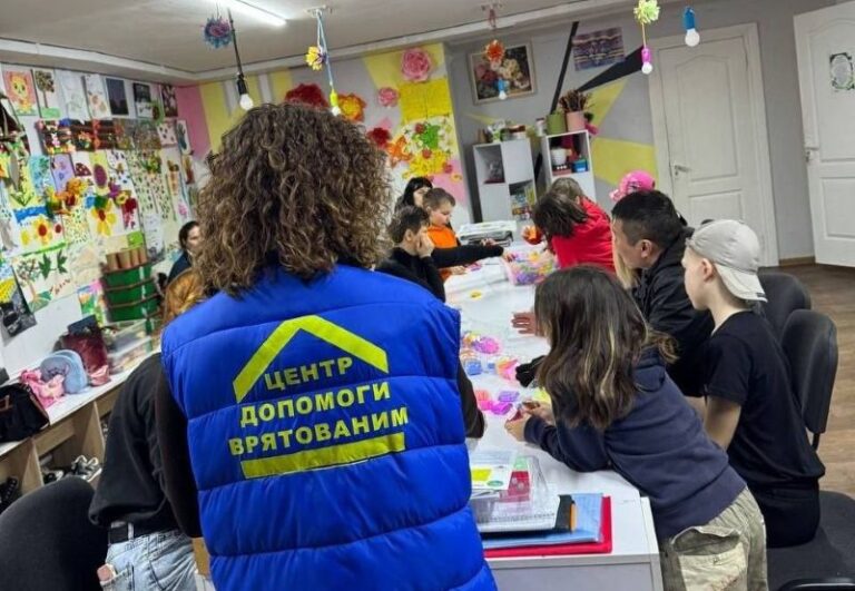 У Херсоні продовжує роботу Центр допомоги врятованим