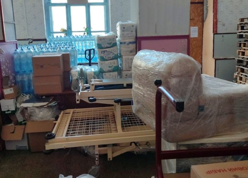 Маломобільним жителям Білозерської громади передали допомогу